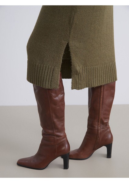 Lcw Yeni Sezon Yeni Sezon Yarım Balıkçı Yaka Yırtmaçlı Triko Elbise modelleri