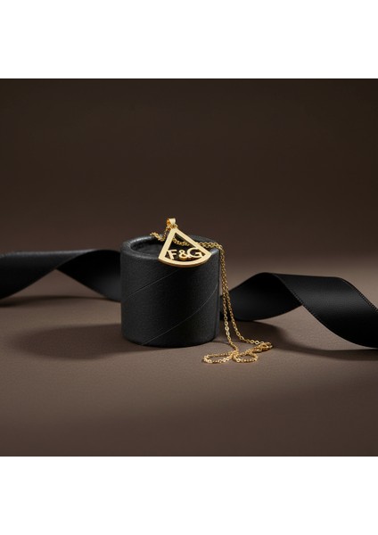 14 Ayar Altın Kolye Ucu F&g GM11423 1 gr modelleri