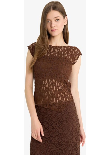 Fitted Yuvarlak Yaka Dantel Kısa Kollu Bluz F5197AX25HS