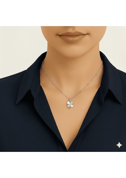 Kadın Çelik Kolye - Toplu Snake Zincirli - Yonca Yaprağı Tasarım - Beyaz Zirkon Taşlı - Gümüş Renk modelleri