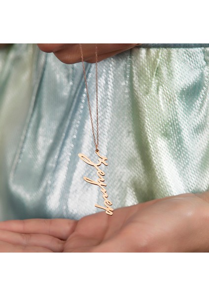 Dikey Tasarım Isme Özel Yazılı Rose Renk 925 Ayar Gümüş Bayan Kolye indirimleri