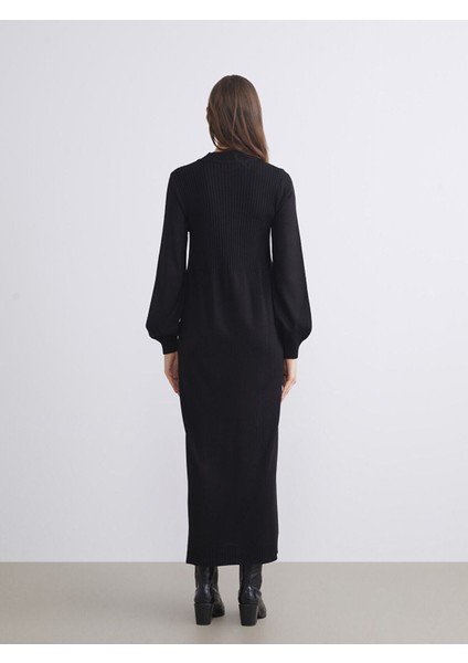 Lcw Yeni Sezon Artı Yeni Sezon Dik Yaka Triko Elbise indirimleri