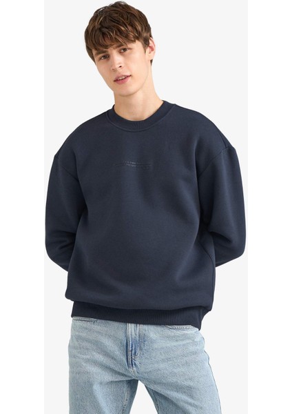 Boxy Fit Bisiklet Yaka İçi Yumuşak Tüylü Baskılı Sweatshirt X8282AZ25AU