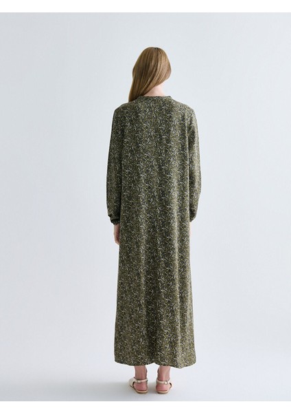 Lcw Yeni Sezon Peak Yeni Sezon Hakim Yaka Desenli A Kesim Elbise fırsatları