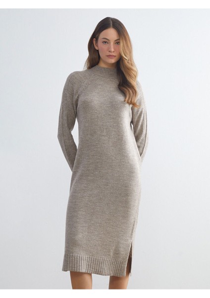 Lcw Yeni Sezon Yarım Balıkçı Yaka Yırtmaçlı Triko Elbise fiyatları