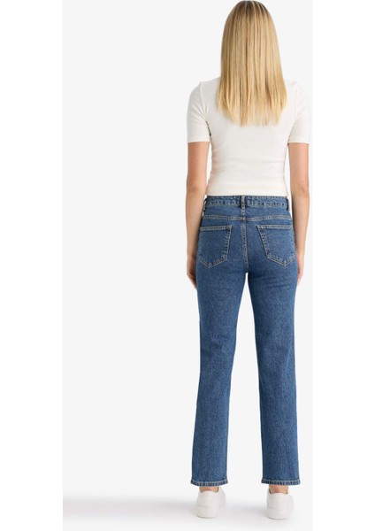 Comfort Straight Yüksek Bel Bilek Boy Jean Yıkamalı Pantolon