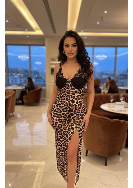 Kadın Dantel Detay Omuz Askılı Leopar Desen Maxi Yırtmaçlı Gloplu Elbise