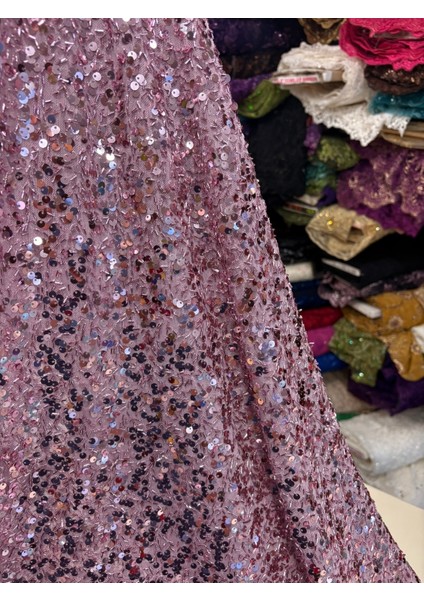 Pullu Payet Kumaş (Tül Üzerine Pul ve Boncuk Görünümlü ) fiyatları