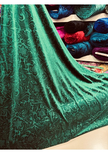 Kendinden Desenli Kadife Kumaş