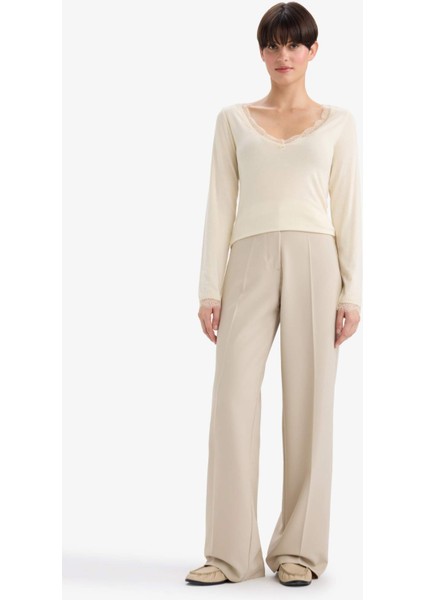 Modal Kaşmir Yumuşak Dokulu Dantelli Uzun Kollu Üst-Fall in Love