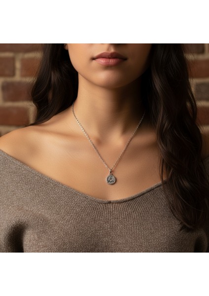 Minimal Orak Çekiç Gümüş Kaplama Kolye Ucu