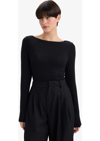 Modal Kaşmir Yumuşak Dokulu Kayık Yaka Uzun Kollu Üst F2264AX25AU