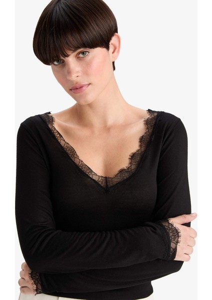Modal Kaşmir Yumuşak Dokulu Dantelli Uzun Kollu Üst-Fall in Love