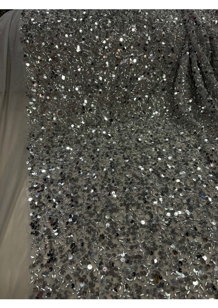 Pullu Payet Kumaş (Tül Üzerine Pul ve Boncuk Görünümlü ) indirimleri