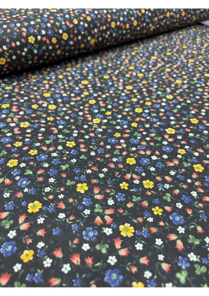 %100 Pamuk Poplin Kumaş – 170 cm En – Çiçek Desenli modelleri