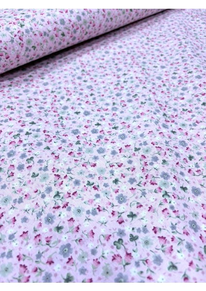 %100 Pamuk Poplin Kumaş – 170 cm En – Çiçek Desenli