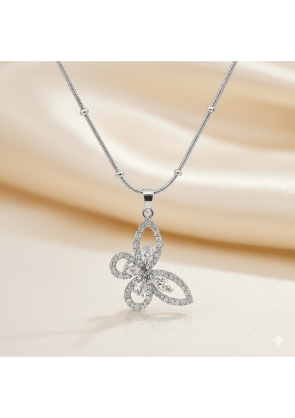 Kadın Çelik Kolye - Kelebek Tasarım - Beyaz Zirkon Taşlı - Gümüş Renk fırsatları