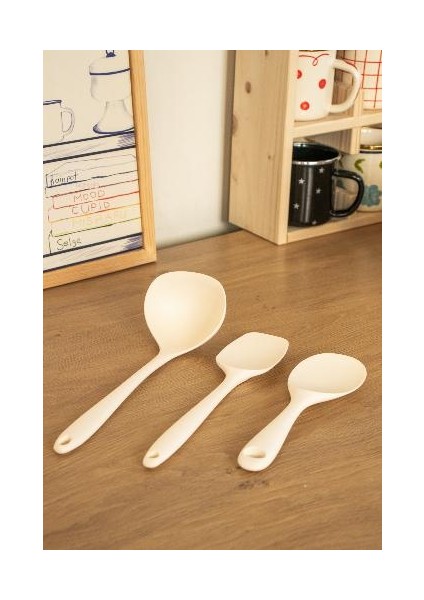 Silikon 3’lü Set Yemek Servis Kaşığı Asılabilir Kaşık, Yanmayan Silikon Kaşık