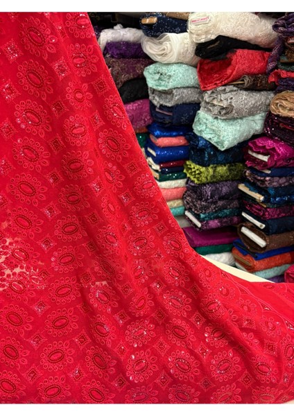 Şifon Üzerine Pullu Kumaş