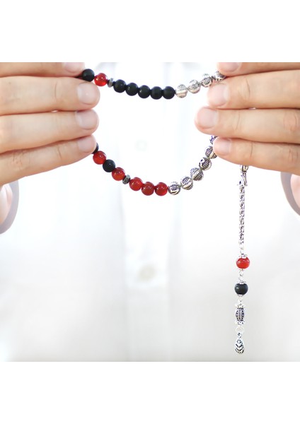 Kararmaz Metal Arnavut Püskül Küre Kesim Isme Özel Kırmızı Siyah Oniks Akik Doğaltaş Taraftar Tesbih modelleri