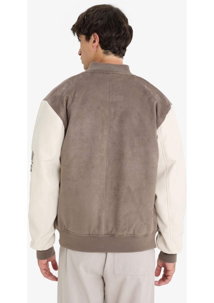 Oversize Geniş Kalıp Kolej Yaka Bomber Nakış Detaylı Çıtçıtlı Süet Mont F4145AX25AU