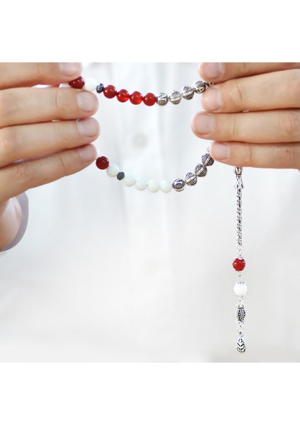 Kararmaz Metal Arnavut Püskül Küre Kesim Isme Özel Kırmızı Beyaz Jade Akik Doğaltaş Taraftar Tesbih modelleri