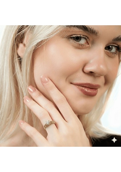 Altın Renk Zirkon Taşlı V Tasarım 316L Kalite Paslanmaz Çelik Kadın Tektaş Yüzük - 21 Ölçü modelleri