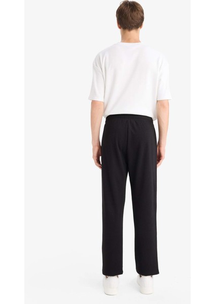 Regular Fit Basic Düz Beli Bağcıklı Düz Paça Cepli Eşofman Altı D6762AX25AU