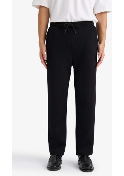 Regular Fit Beli Bağcıklı Düz Paça Cepli Eşofman Altı