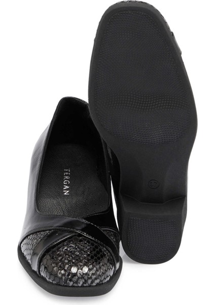 Siyah Hakiki Rugan Deri Kadın Topuklu Ayakkabı - K24S1AY67548-A07