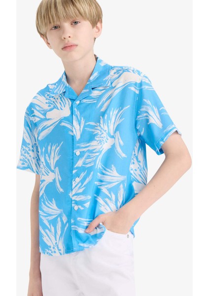 Erkek Çocuk Oversize Geniş Kalıp Polo Yaka Desenli Viskon Kısa Kollu Gömlek