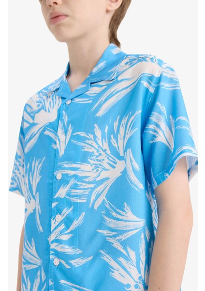 Erkek Çocuk Oversize Geniş Kalıp Polo Yaka Desenli Viskon Kısa Kollu Gömlek