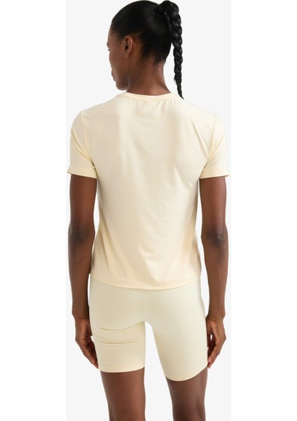 Standart Fit Bisiklet Yaka Sporcu Basic Düz Kısa Kollu Siyah Tişört D2296AX25SP