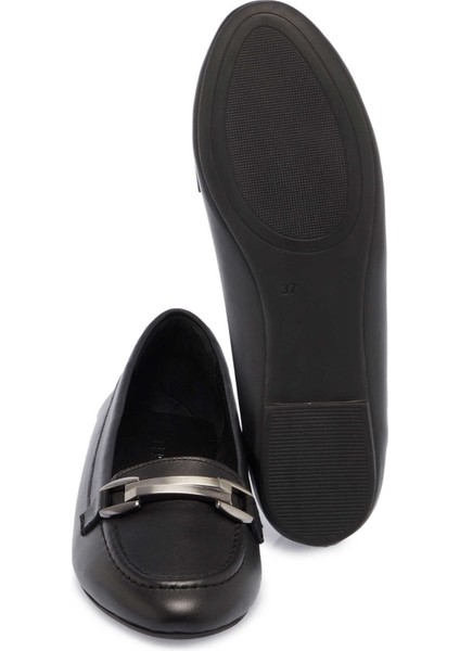 Siyah Hakiki Deri Kadın Babet - K24S1BB67715-A23