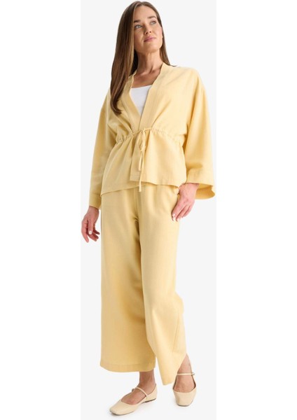 Beli Lastikli Bağcıklı Düz Paça Keten Karışımlı Kapri E6109AX25HS