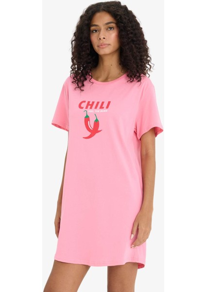 Regular Fit Bisiklet Yaka Baskılı Kısa Kollu Gecelik -Fall in Love F6076AX25HS