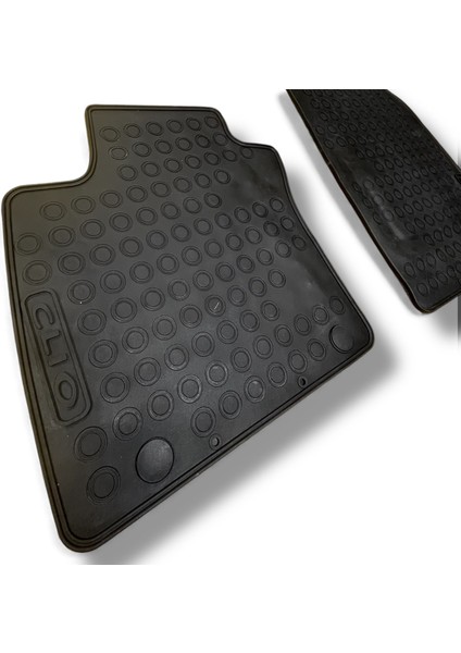 Clio 4 Uyumlu Orijinal Kauçuk Paspas – Logolu (2013-2020) 8900100333 fiyatları