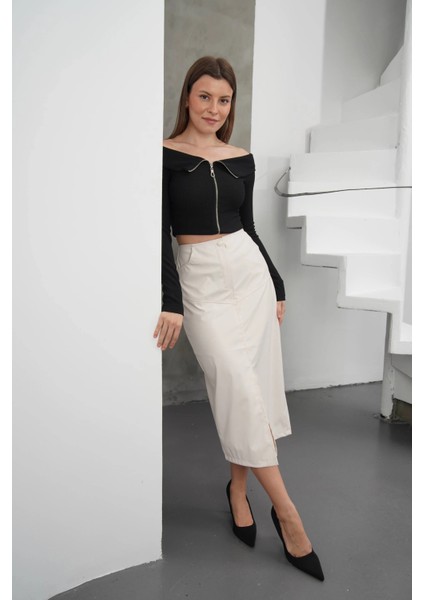 Yırtmaçlı Uzun Deri Etek Krem fırsatları