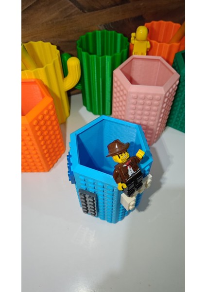 Blok Uyumlu Kalemlik | Modüler Yapı Taşlarıyla Tasarlanmış Eğlenceli Masa Üstü Organizer fiyatları