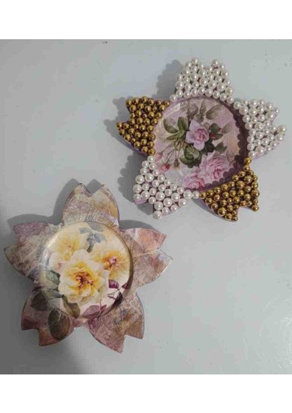 Dekopaj ve Inci Süslemeli Ikili Aksesuar/bardak Altlığı