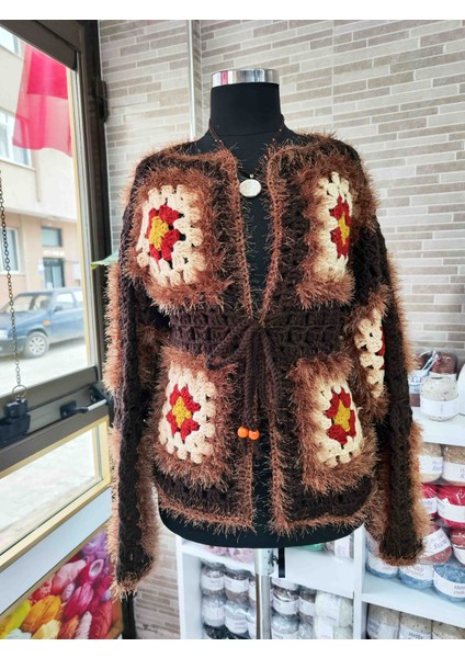 Granny Square Motifli Kışlık Bohem Hırka modelleri