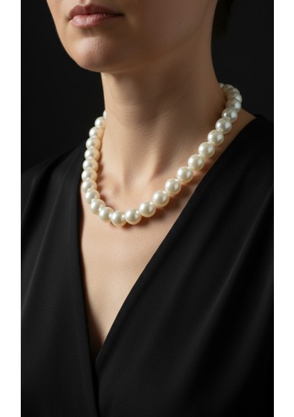 Klasik Beyaz Büyük Boy Inci Kolye fırsatları