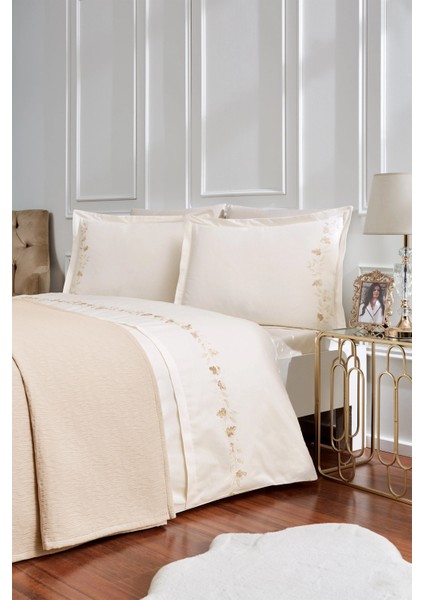 Yatak Örtülü Nevresim Takımı Amanda Bej