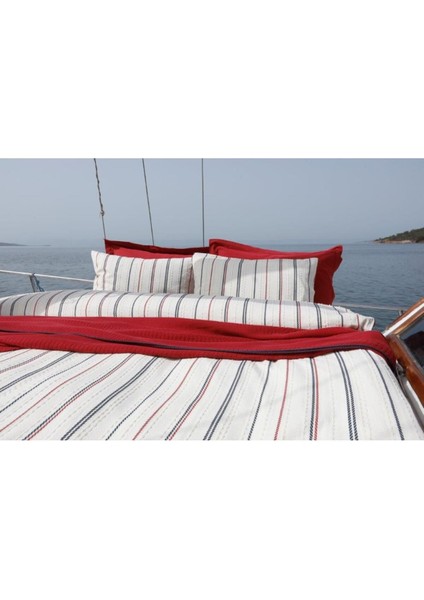 Pikeli Nevresim Takımı. Saılor Kırmızı Çift Kişilik