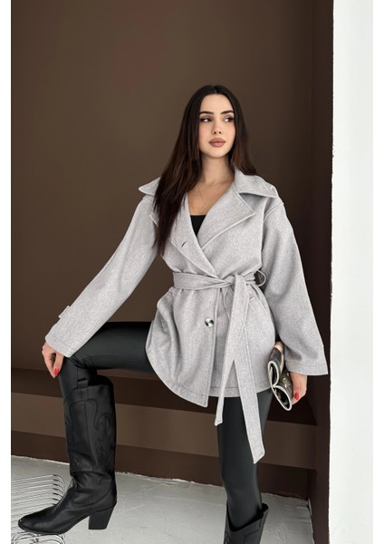 Belden Bağlamalı Düğmeli Kısa Kaşe Kaban modelleri