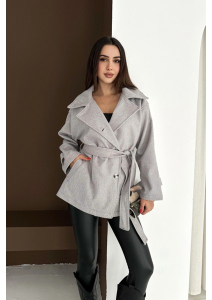 Belden Bağlamalı Düğmeli Kısa Kaşe Kaban indirimleri