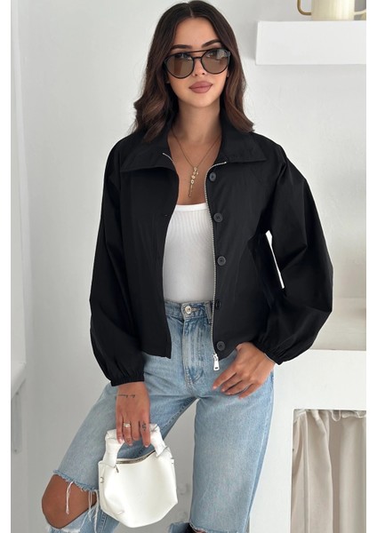 Stoperli Düğmeli Siyah Ceket