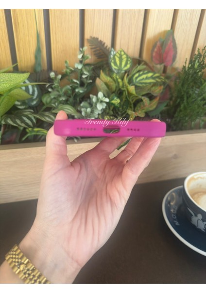 iPhone (15) Uyumlu Magguard Magsafe Destekli Silikon Kılıf modelleri