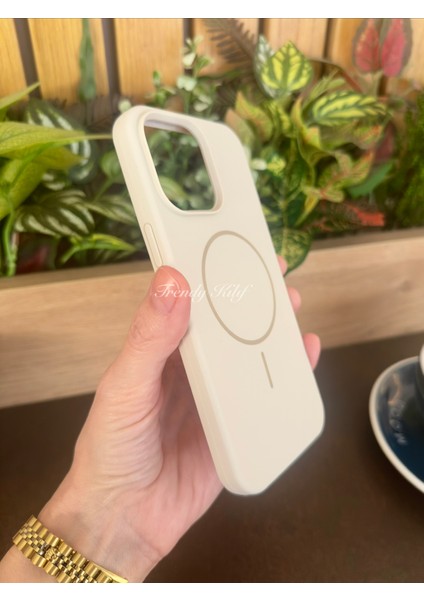 iPhone (16) Uyumlu Magguard Magsafe Destekli Silikon Kılıf fiyatları