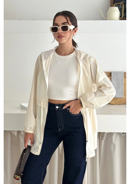 Kapşonlu Fermuarlı Bağcıklı Uzun Yağmurluk fırsatları